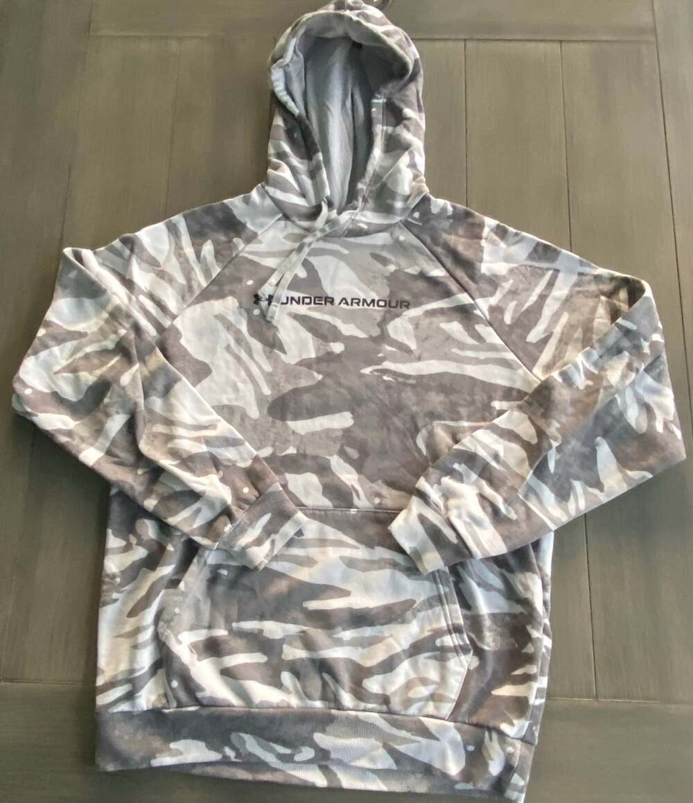 Under Armour Rival Fleece Hoodie • Men’s Medium • White/Gray Camo • UA Graphic